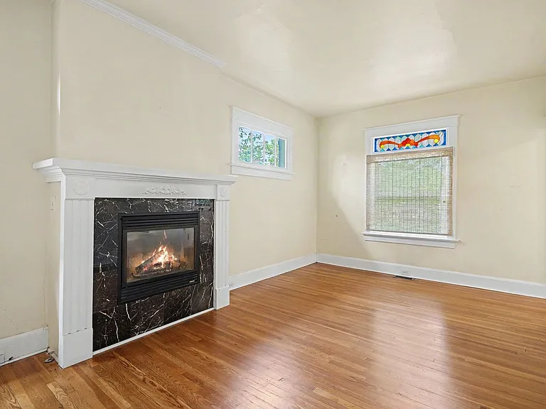 2948 S Cherokee St — Photo 6