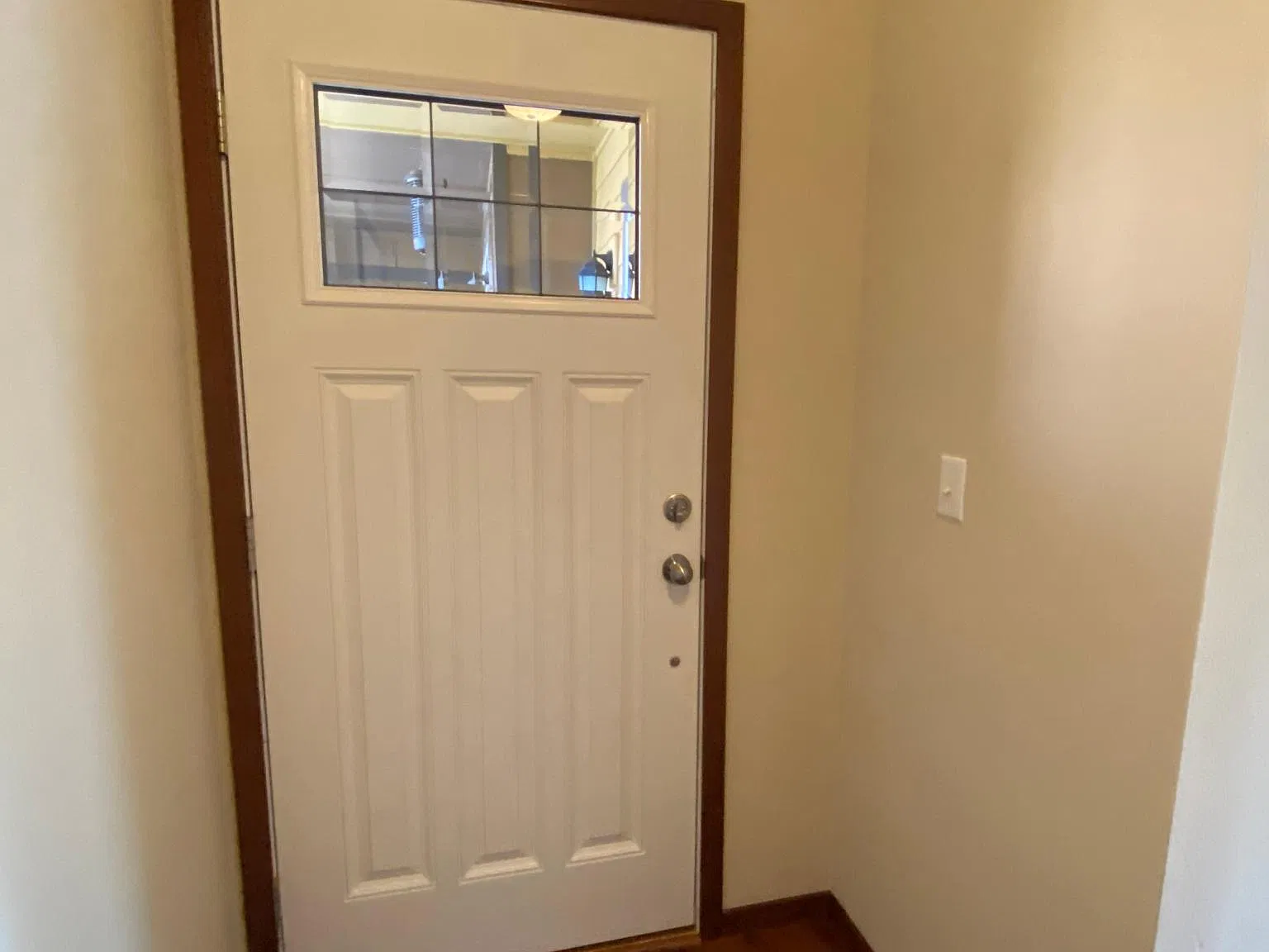 3 bed, 2.5 bath, 1607 sqft, $2,995 — Photo 3