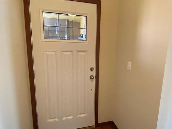 3rd image of 832 207th Pl SE #B