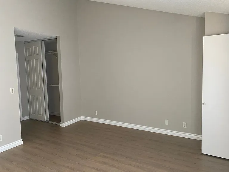 927 S Mountain Ave #80 — Photo 5