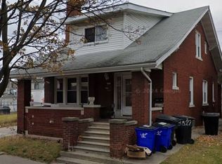 3827 Casmere St, Hamtramck, MI 48212