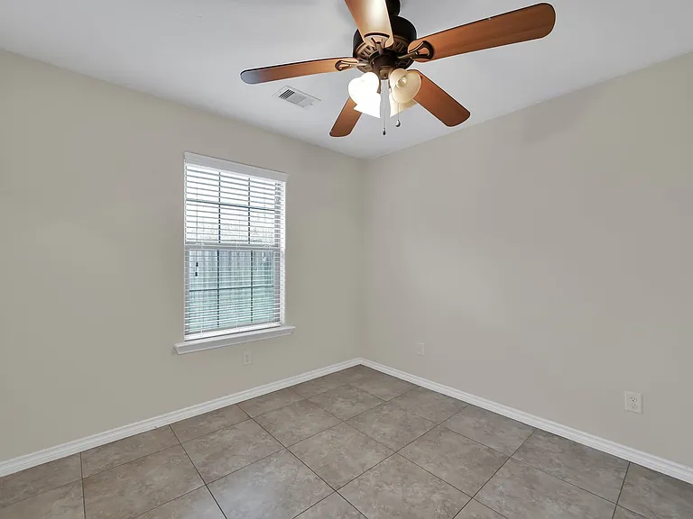 167 S Bend Ct — Photo 29