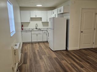 123 Turnpike Rd APT G, Madisonville, TN 37354