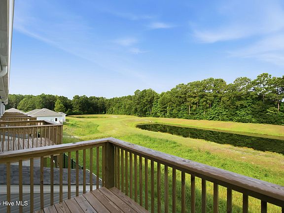 4th image of 221 Sandy Cove Lane