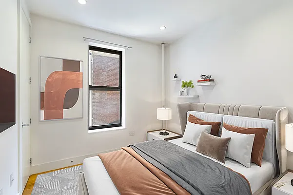 Rented by Compass | media 14