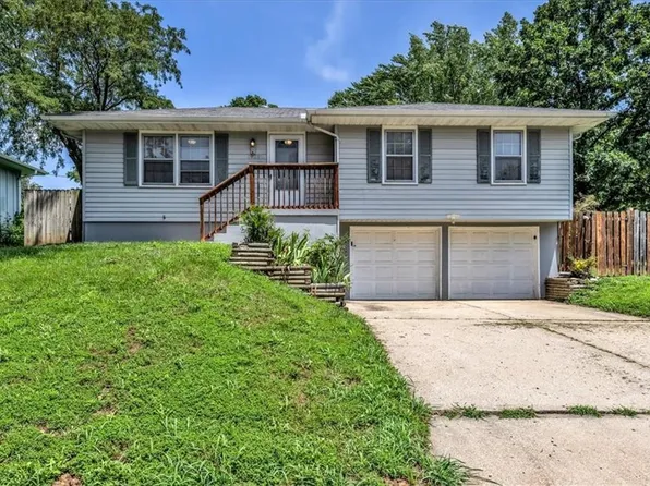 1925 S Leslie Dr, Independence, MO 64055