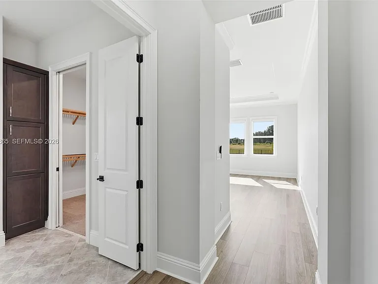4662 Estates Cir — Photo 36