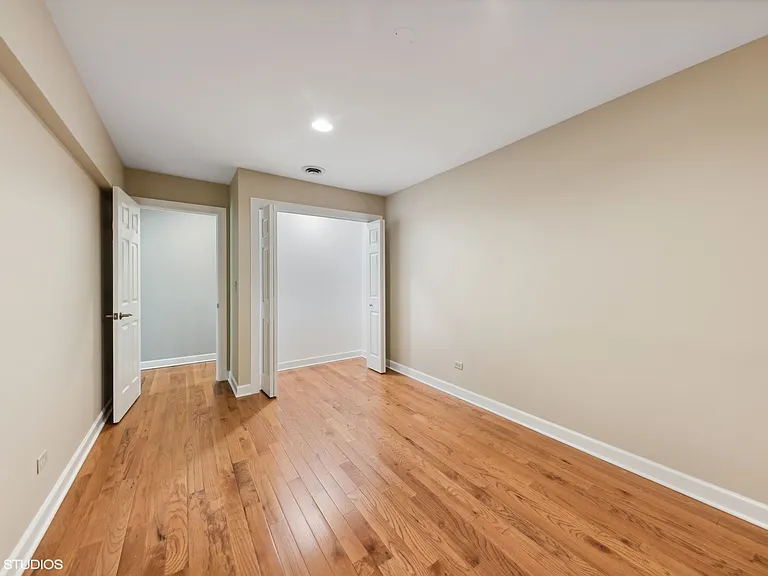 15020 King Dr — Photo 7
