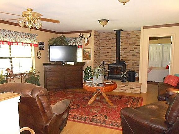 5th image of 1650 County Road 321