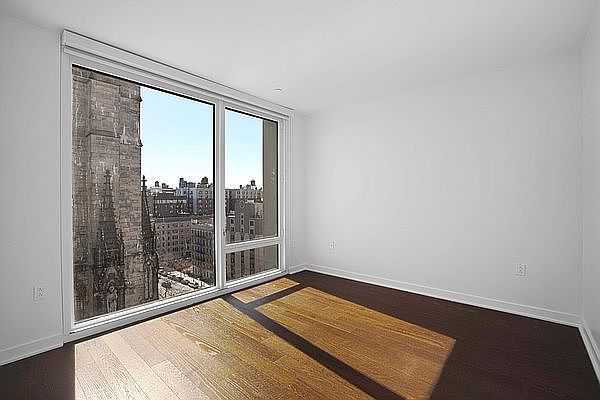 1st image of 400 W 113th St APT 1126