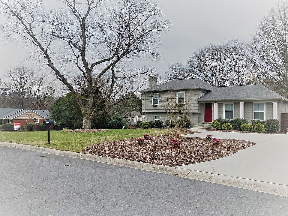 1st image of 6901 Old Forge Dr
