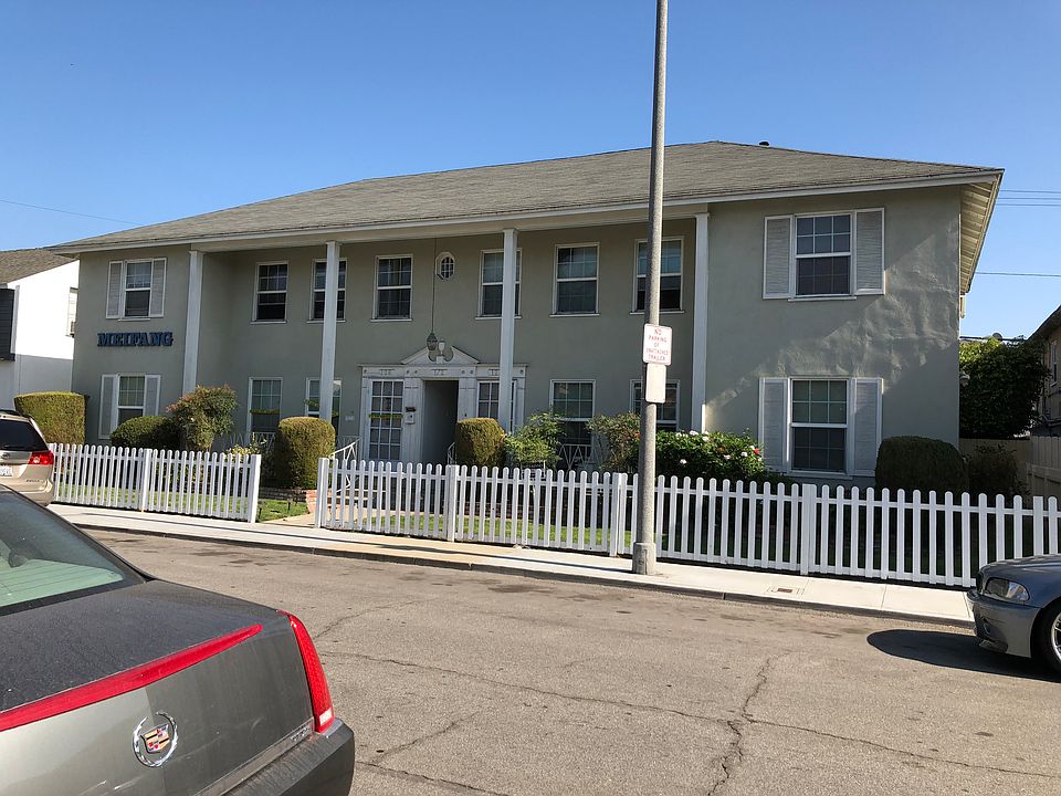 2nd image of 126 Bennett Ave