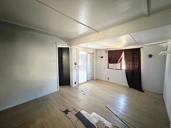 4th image of 3589 Wells Rd #30