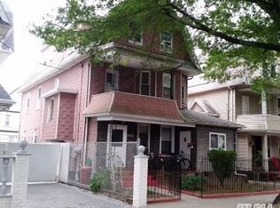 8755 115th St, Richmond Hill, NY 11418