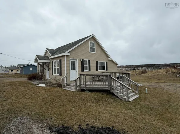 15479 Cabot Trl, Cheticamp, NS B0E 1H0