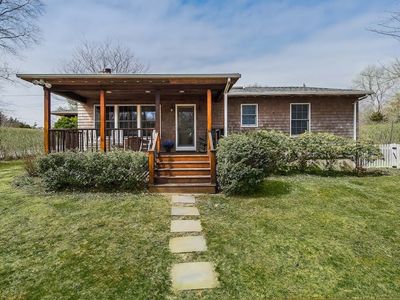 59 Manor Ln S, East Hampton, NY, 11937