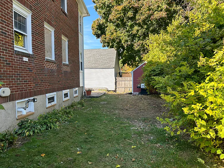 Side yard