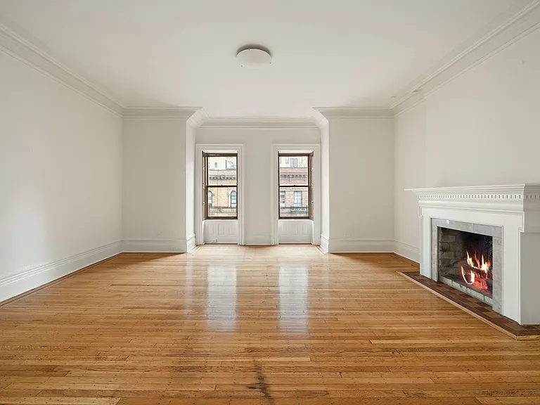 51 W 73rd St #TOWNHOUSE — Photo 11