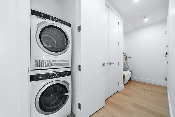 Rented by Key City Capital Inc | media 62