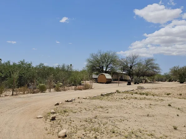 17020 S La Canada Dr, Sahuarita, AZ 85629