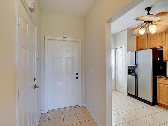 4th image of 6414 Park Lake Cir #6414