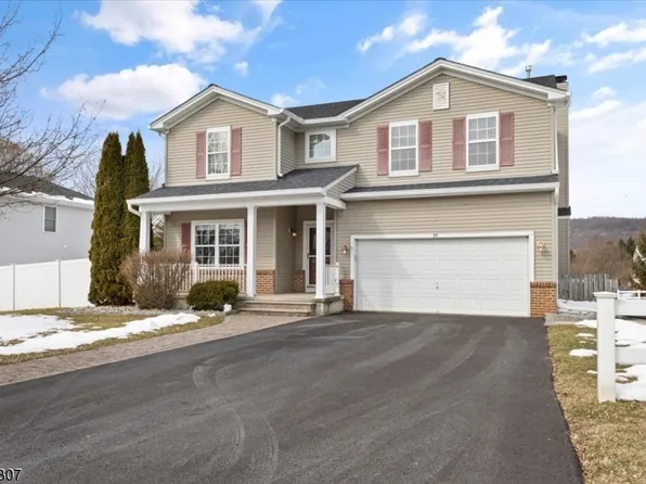 53 Lambert St, Washington Boro, NJ 07882