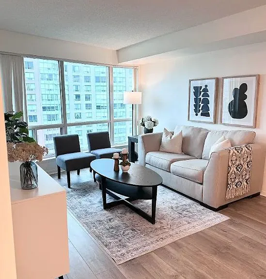 18 Lee Centre Dr #2110 — Photo 2
