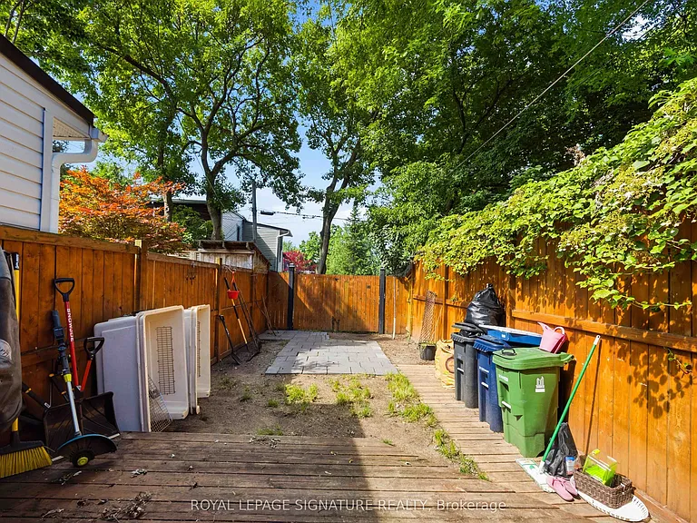 150 Elmer Ave — Photo 27