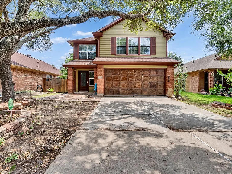 13119 Lindenloch Ln — Photo 3