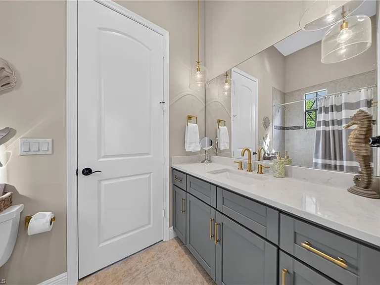 7890 Allende Ln — Photo 26
