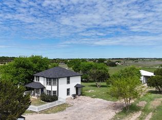 8112 Godley Rd, Granbury, TX 76049