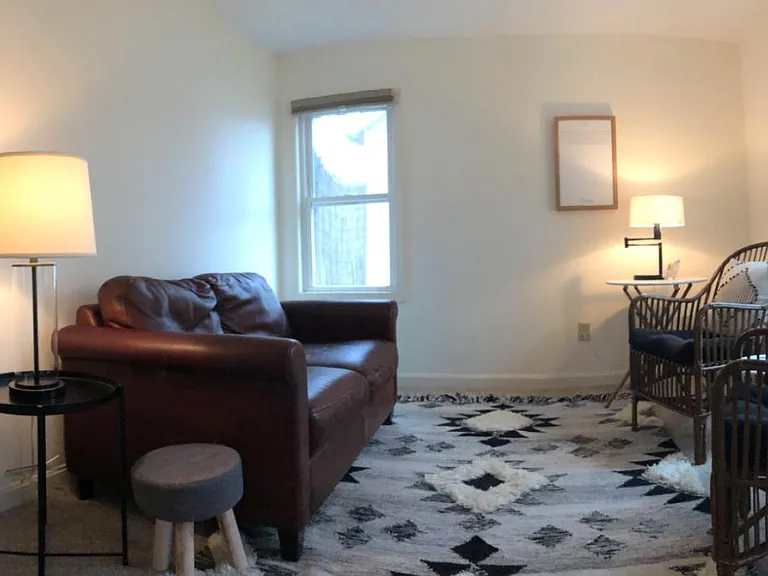 279 State St — Photo 3