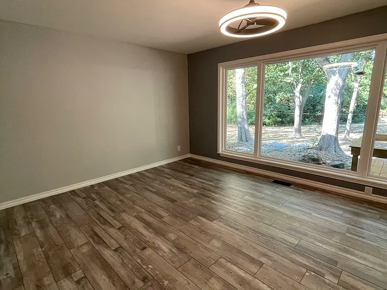 106 Oak Hills Dr — Photo 15