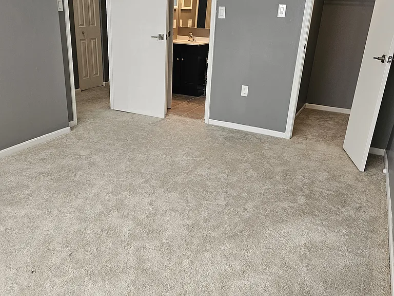 Paradise Ct — Photo 11