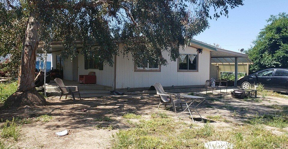 1st image of 44025 Olive Ave