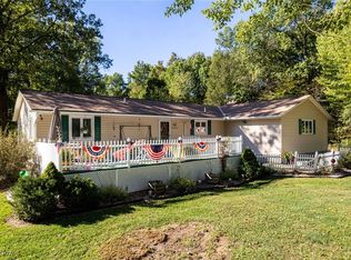 36449 Law Rd, Grafton, OH 44044