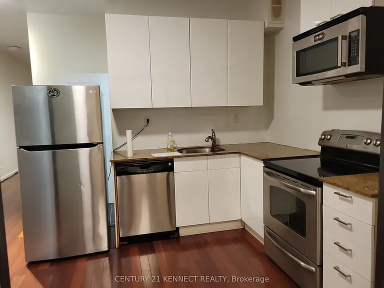 181 Augusta Ave #2 — Photo 1