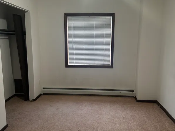 1 Howard St APT 1, Mc Kees Rocks, PA 15136