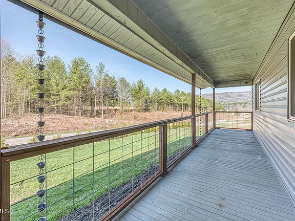 5th image of 657 Pedro Shoun Ln