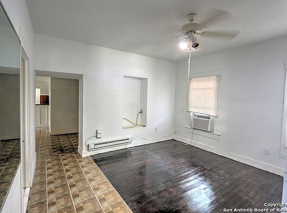 3rd image of 1025 Saldana St