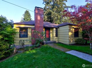 9624 15th Ave NE, Seattle, WA 98115