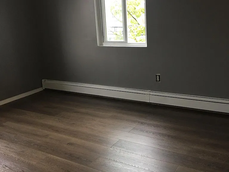 17749 136th Ave #2 — Photo 3