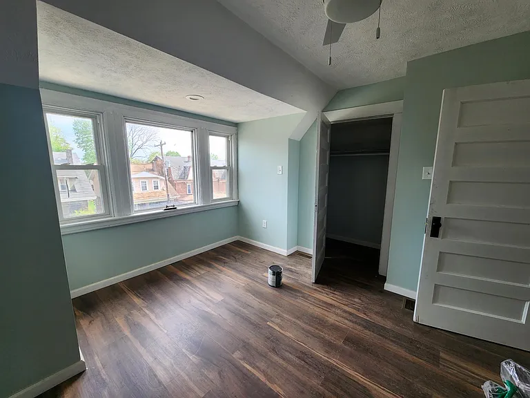 148 S Bryant Ave #2 — Photo 15