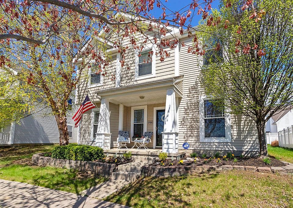 1st image of 1918 Seaside Cir