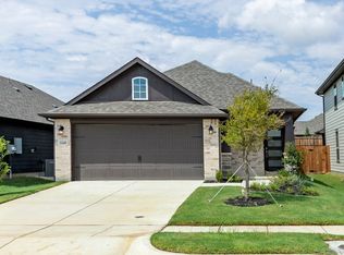 1640 Meadow Crest Dr, Aubrey, TX 76227