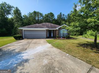 706 Omega Dr, Columbus, GA 31907