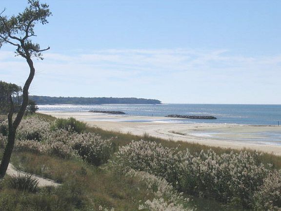 4th image of 18 Kings Bay Dr