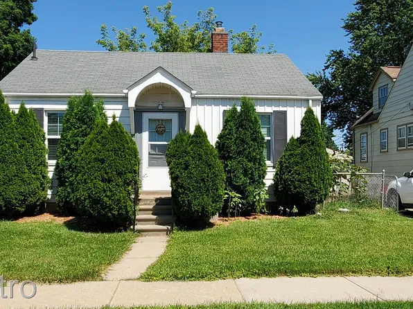 22166 Piper Ave, Eastpointe, MI 48021