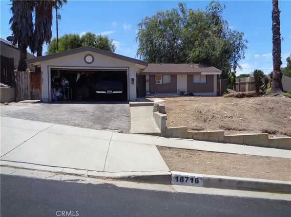 18716 Oakmoor St, Santa Clarita, CA 91351