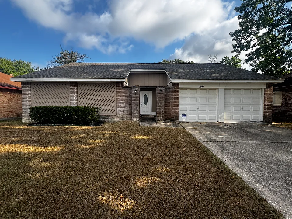 16730 Summer Dew Ln